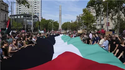 برشلونة تشهد أكبر تظاهرة دعما لغزة وتنديدا باعتراض إسرائيل لأسطول الصمود