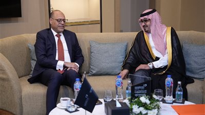 جبران :لدينا مبادرات رئاسية وبيئة عمل لائقة محفزة على الاستثمار وداعمة للتنمية