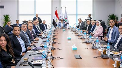 رئيس اقتصادية السويس: نعمل على تطوير الإجراءات الجمركية بالموانئ التابعة 