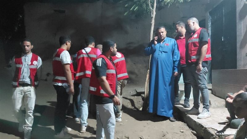 الهلال الأحمر يرفع