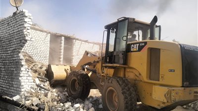 ضمن الموجة 27.. إزالة 11 حالة تعدٍ بمركز فوص في قنا