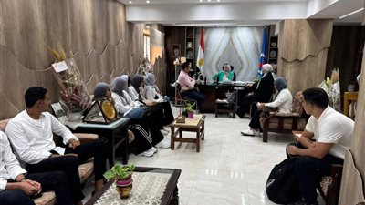 مديرية شباب السويس تستقبل طلاب كلية التربية الرياضية للتدريب العملي