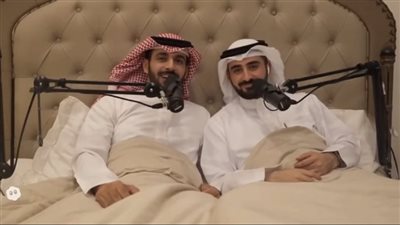 حقيقة أم ذكاء اصطناعي.. ما وراء بودكاست على السرير