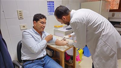 ضياء الدين داود يجري الكشف الطبي ويعلن ترشحه لانتخابات مجلس النواب 2025