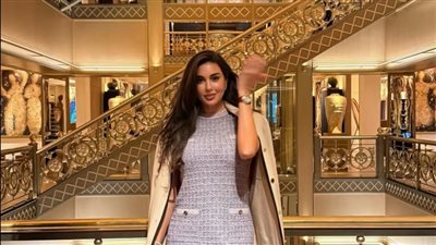 بإطلالة جديدة.. ياسمين صبري تواصل تألقها بأسبوع الموضة في باريس 