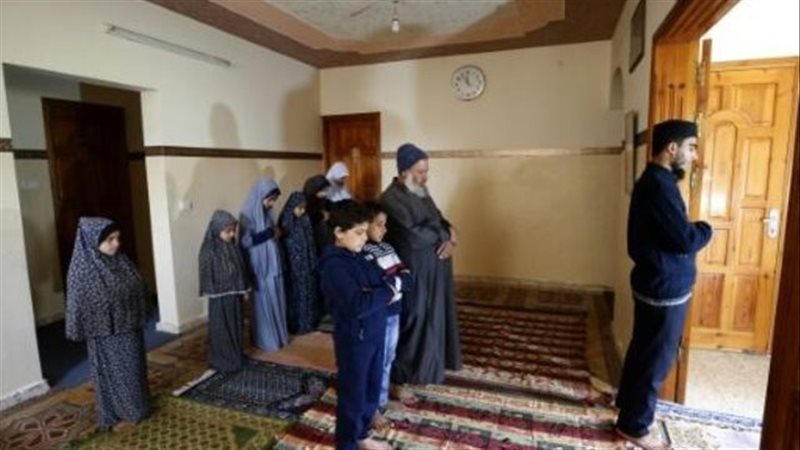 حكم صلاة الجمعة في