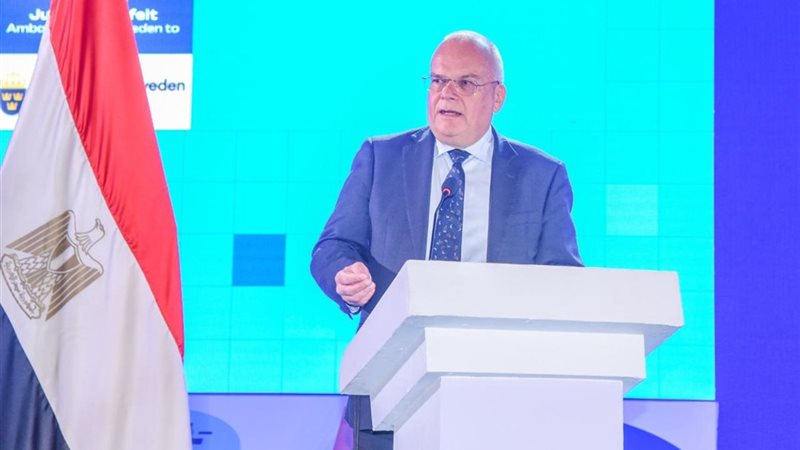 وزير الاتصالات