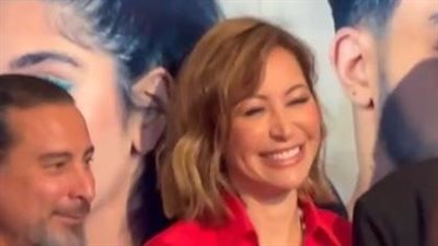 رغم مرض والدتها .. منة شلبي تبتسم في العرض الخاص لفيلم هيبتا 2|صور