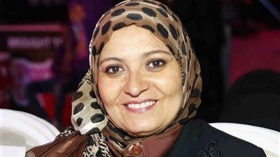 حفل زفاف ابنة هبة قطب يشعل السوشيال ميديا.. والأم ترد: بنتي 