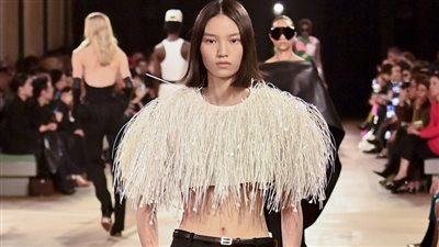 مجموعة بالنسياجا الأولى بتوقيع المدير الإبداعي الجديد بييرباولو بيتشولي