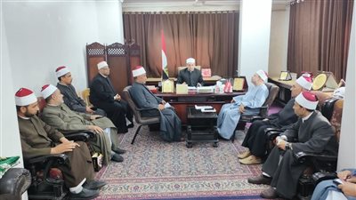 للتأكيد على الانضباط.. وكيل أوقاف المنوفية يعقد اجتماعًا بمديري الإدارات