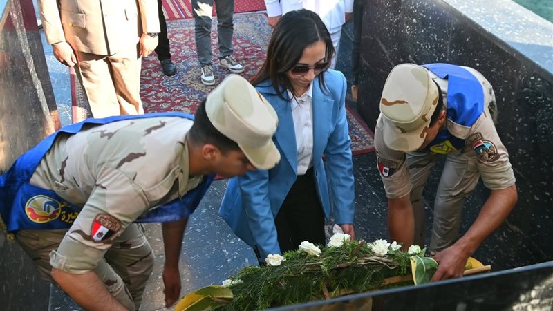 محافظ البحيرة ومدير