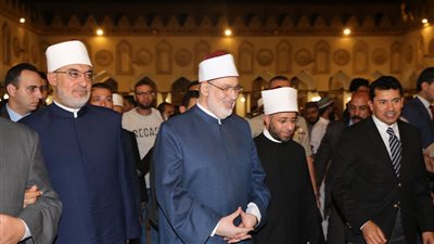 الوكيل والمفتي ووزيرا الأوقاف والرياضة يشاركون باحتفال الجامع الأزهر 