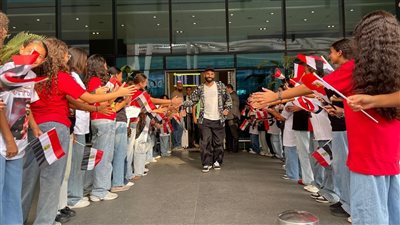  بإطلالة بحوالي 200 الف جنيه.. محمد صلاح يُفاجىء الجميع