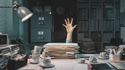 ضغوط العمل: من الروتين القاتل إلى غياب التقدير..أسباب كره الناس لوظائفهم