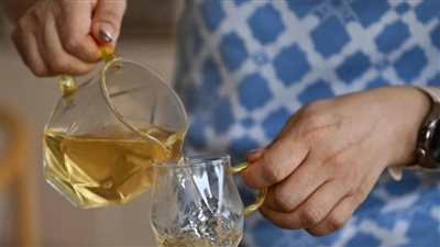 مين الأقوى في خسارة الوزن؟ القهوة الخضراء vs الشاي الأخضر! 	