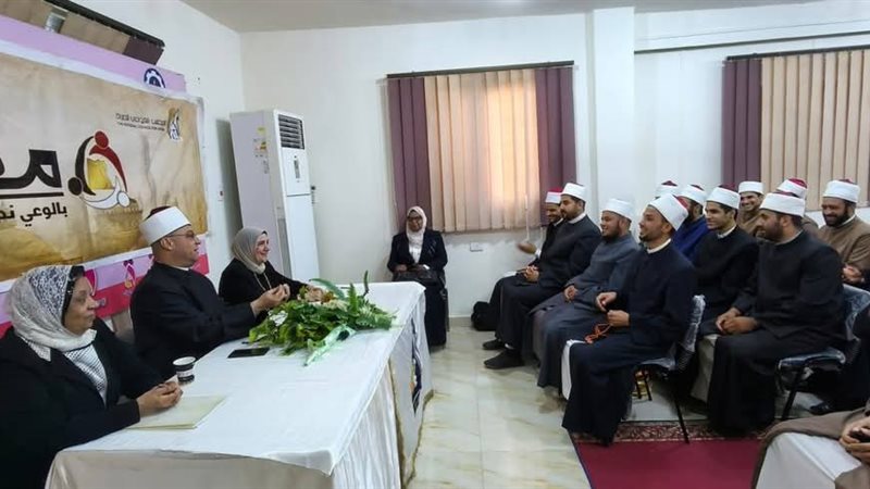 جانب من الدورة