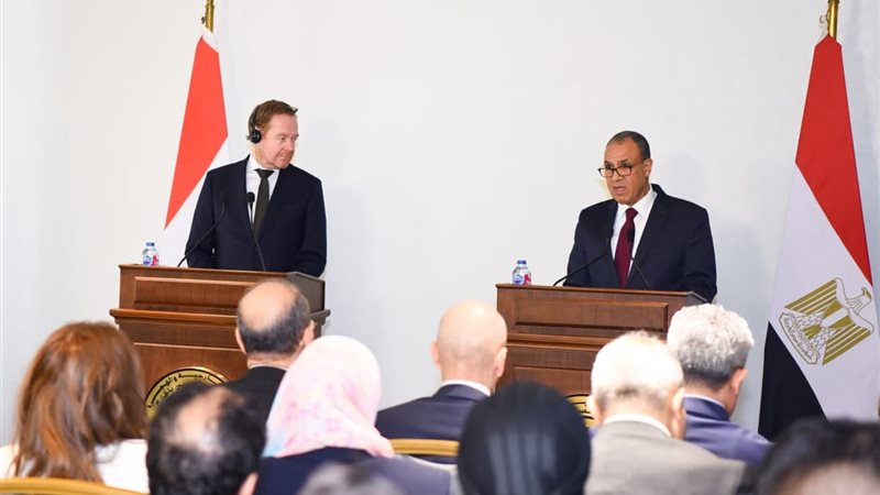 وزير الخارجية ونظيره