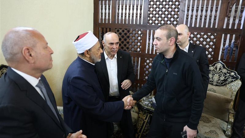شيخ الأزهر أثناء