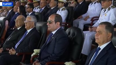 الرئيس السيسى يصل مقر الاحتفال بتخرج دفعة جديدة من طلاب أكاديمية الشرطة