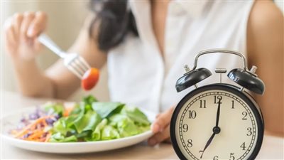 هل الصيام المتقطع خطر على القلب؟ دراسة جديدة تثير الجدل 	
