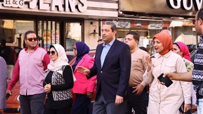 محافظ دمياط يفتتح الشارع الحربي بعد تطويره الشامل ضمن الخطة الاستثمارية