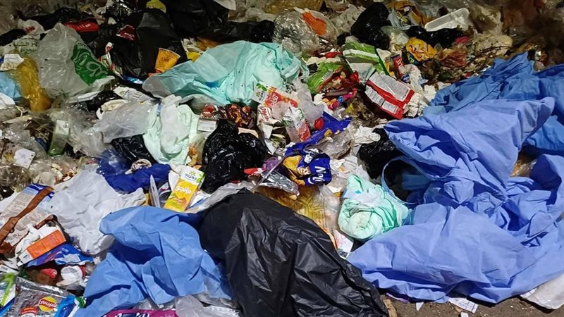نفايات طبية في قلب