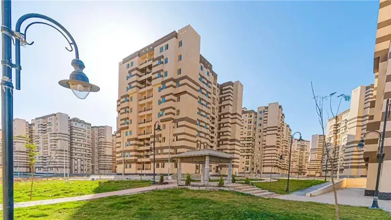 شقق الإسكان