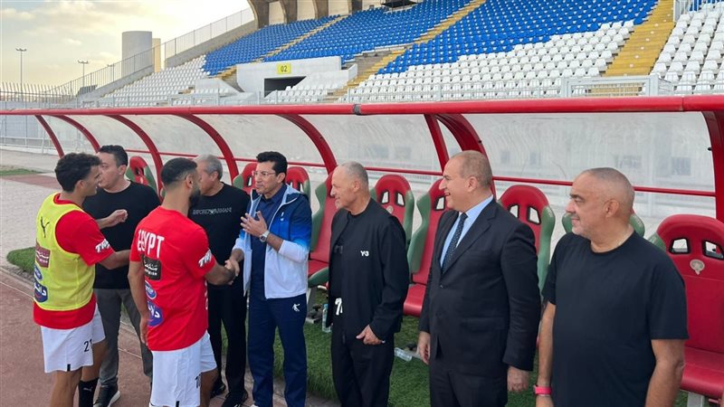 محمد صلاح مع بعثة