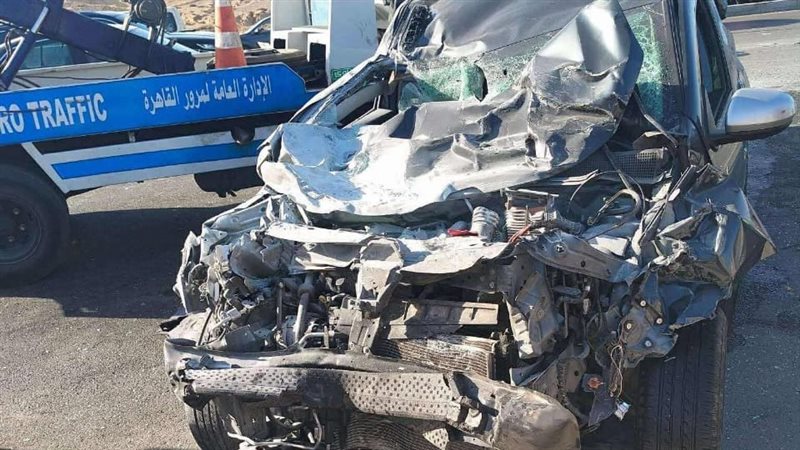 السيارة