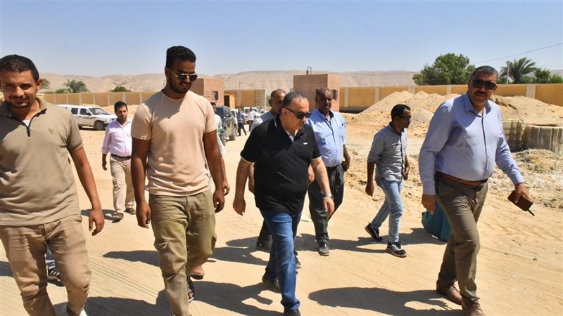 محافظ أسيوط