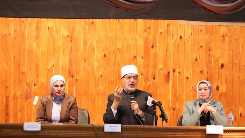 مفتي الجمهورية بن\وة