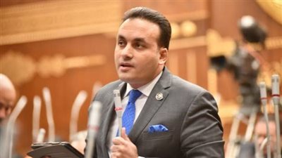  عمرو فهمي يتقدم بأوراق ترشحه لانتخابات النواب.. ويؤكد: خدمة المواطن شرف