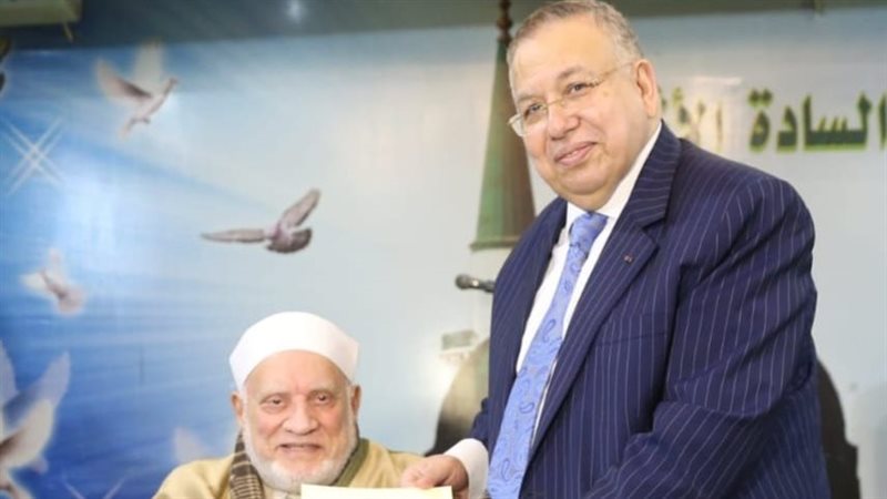 أحمد عمر هاشم