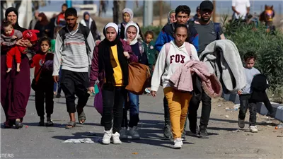 شريف عامر: شائعات تهجير الفلسطينيين إلى سيناء أوهام.. ومصر حمت القضية بثبات