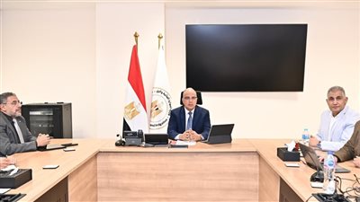  النيل خط أحمر.. وزير الري يتصدى للتعديات على مجرى النهر  