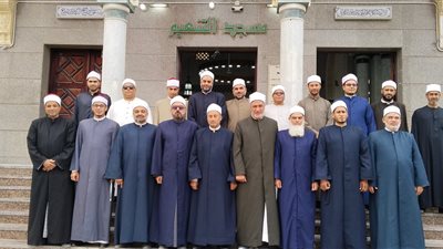 انطلاق القوافل الدعوية بمطروح لتصحيح المفاهيم الخاطئة من مسجد التنعيم 