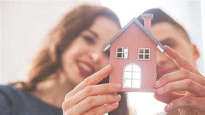 52 عاما من العمل لتصبح ثري..أزمة الثروة المتجمدة في بريطانيا