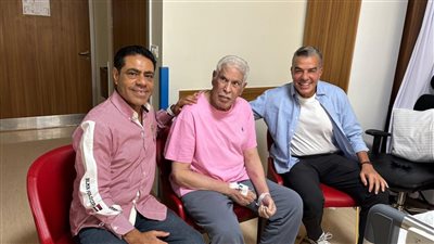 طارق قنديل وخالد مرتجي يلتقيان بالكابتن حسن شحاتة في زيارة مميزة