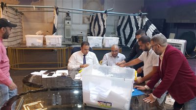 بدء أعمال فرز الأصوات بانتخابات التجديد النصفي لنقابة الاطباء بالقليوبية 