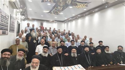 اجتماع مع أعضاء لجان كنائس الإيبارشية وذلك خلال الاجتماع السنوي دشنا  قنا