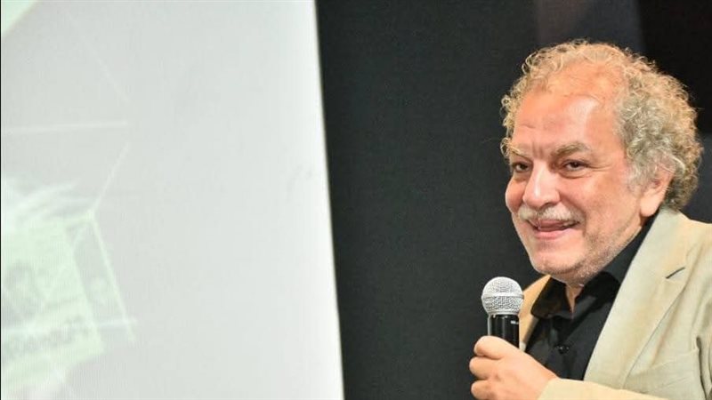 أشرف فايق