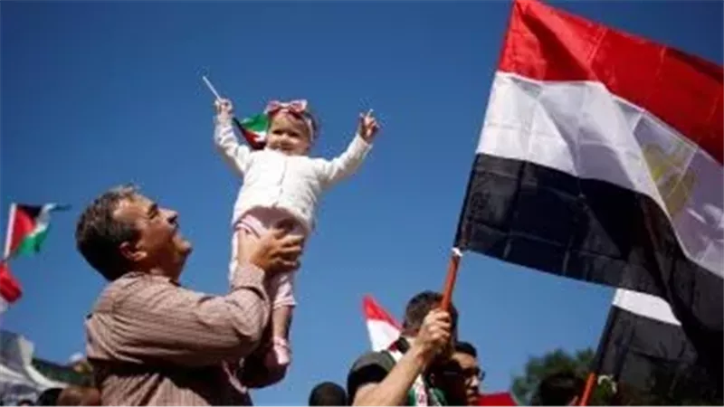 أهل غزة يشكرون مصر