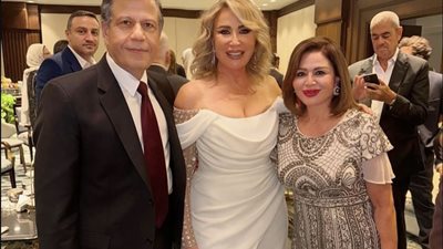 بعد عقد القرآن .. إلهام شاهين تهنئ إيناس الدغيدي وتتمنى لها السعادة