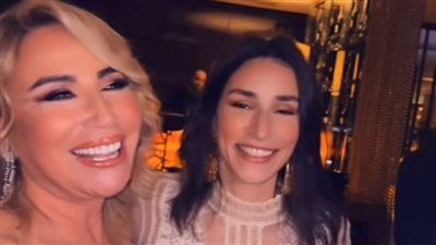 «زواجها حلم من أحلامها ».. أول تعليق من ابنة إيناس الدغيدي بعد زواج والدتها