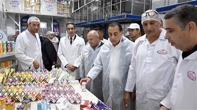 رئيس الوزراء بالقلوبية : الدولة لا تدخر جهداً  لدعم المشروعات الصناعية الجادة