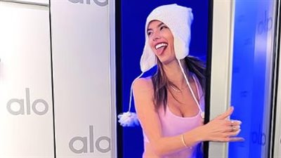  “العلاج بالتبريد” سر جديد يجتاح هوليوود لمكافحة الشيخوخة  واستعادة الشباب 