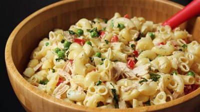 قائمة الغداء الشهية.. طريقة تحضير مكرونة بالتونة بخطوات سهلة