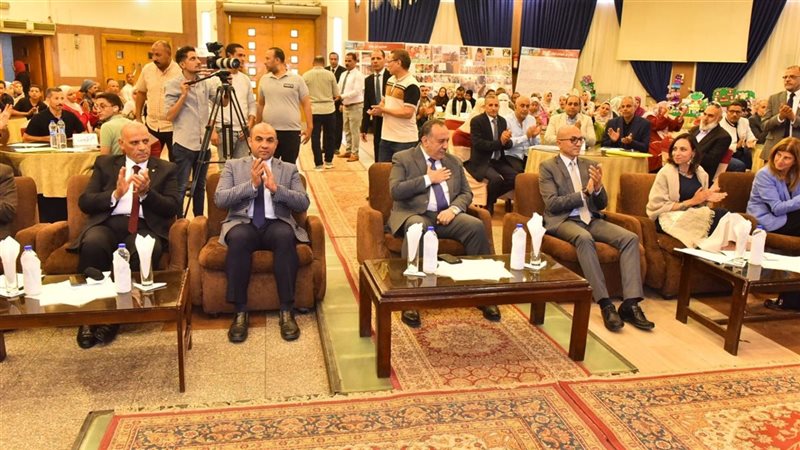 محافظ أسيوط