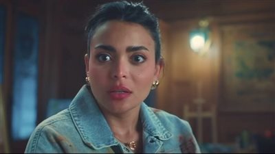 هكذا تظهر أسماء جلال في التيزر التشويقي لفيلمها إن غاب القط